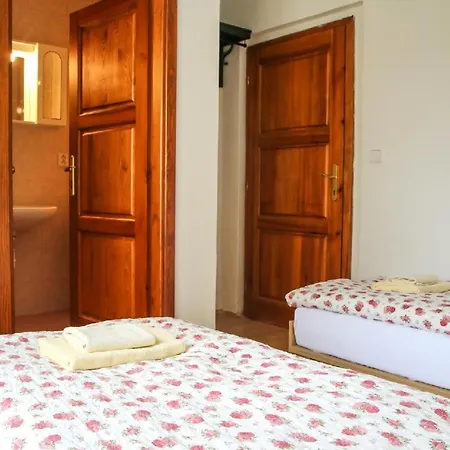 Apartmany Na Rynku Chvalsiny 18 Cesky Krumlov Exterior photo