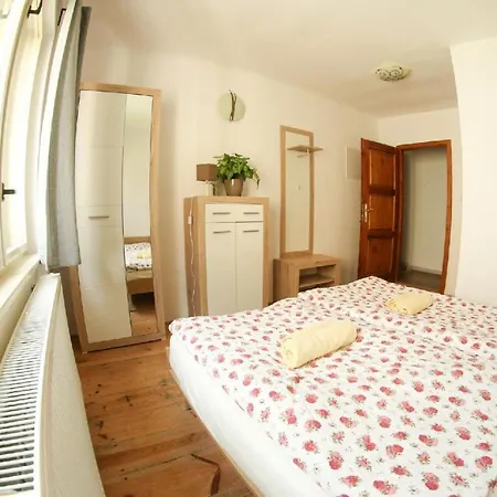 Apartmany Na Rynku Chvalsiny 18 Cesky Krumlov Exterior photo