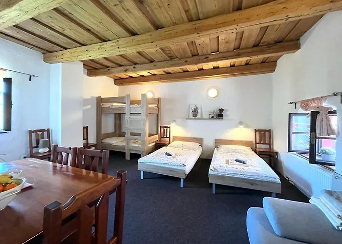 Apartmany Na Rynku Chvalsiny 18