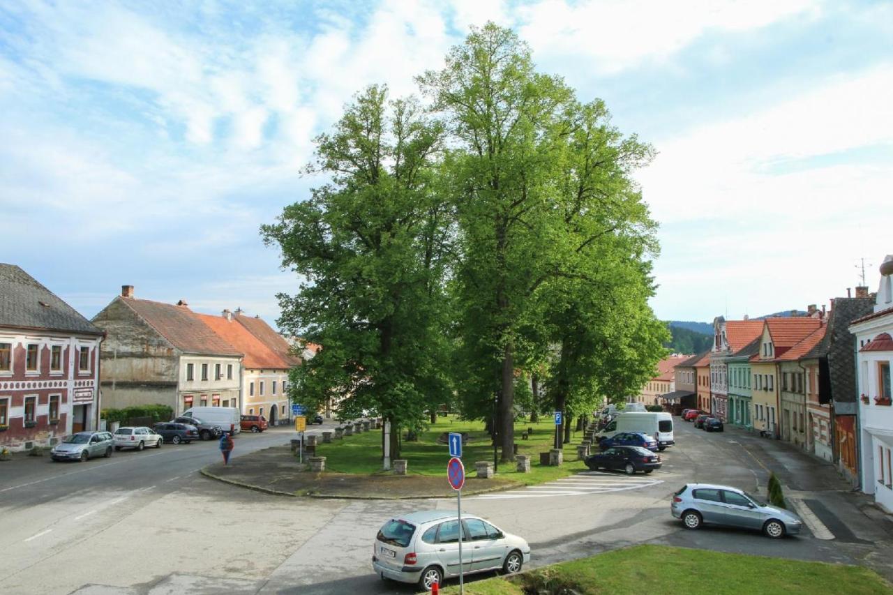 Na Rynku Chvalsiny 18 Apartmán *