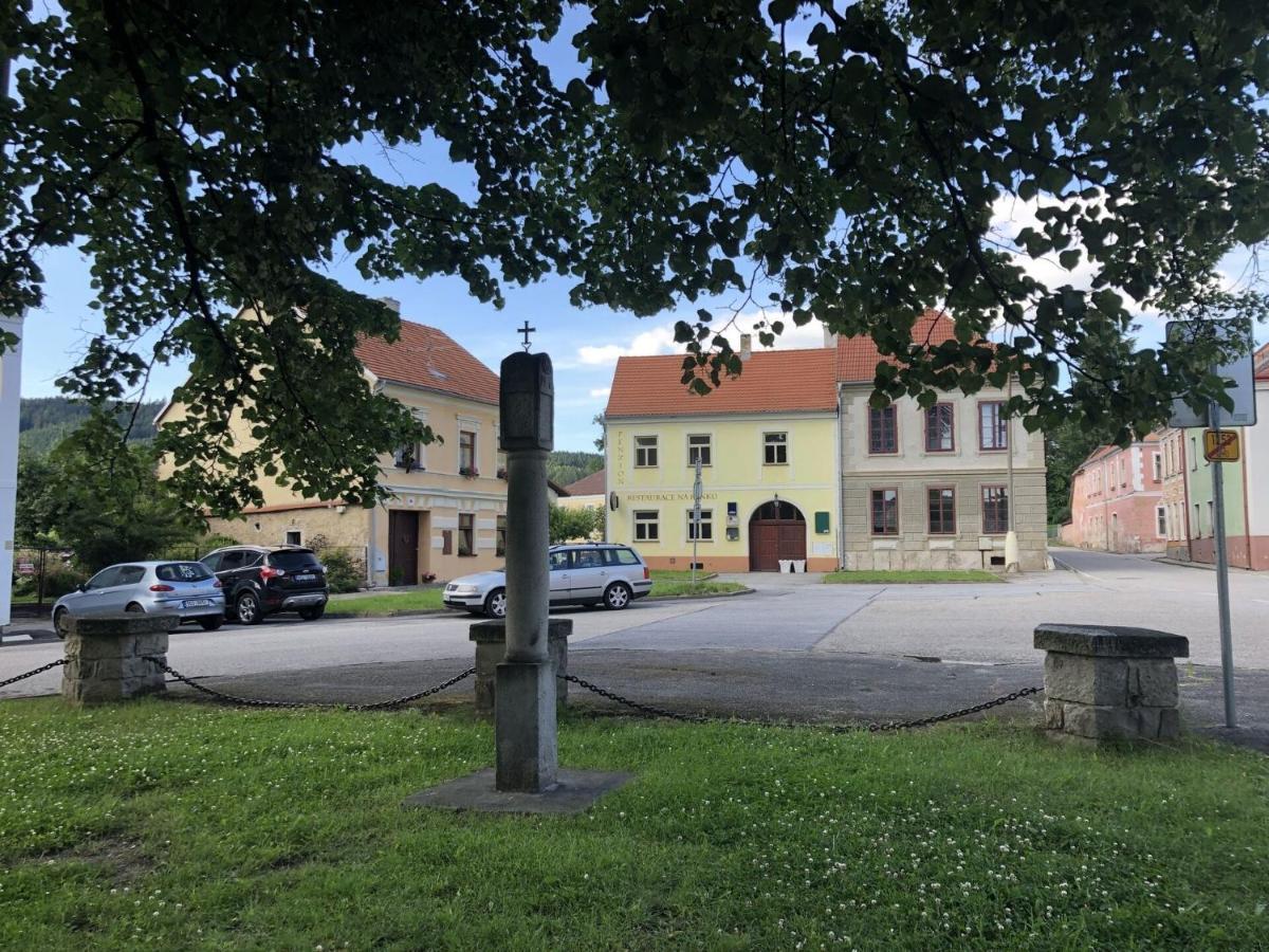 Apartment Na Rynku Chvalsiny 18 Český Krumlov